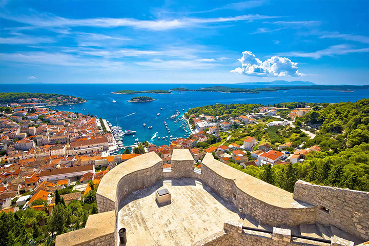 Hvar Sailing | Family Sailing Holidays | Yacht Charter Croatia | Sabastus Sailing