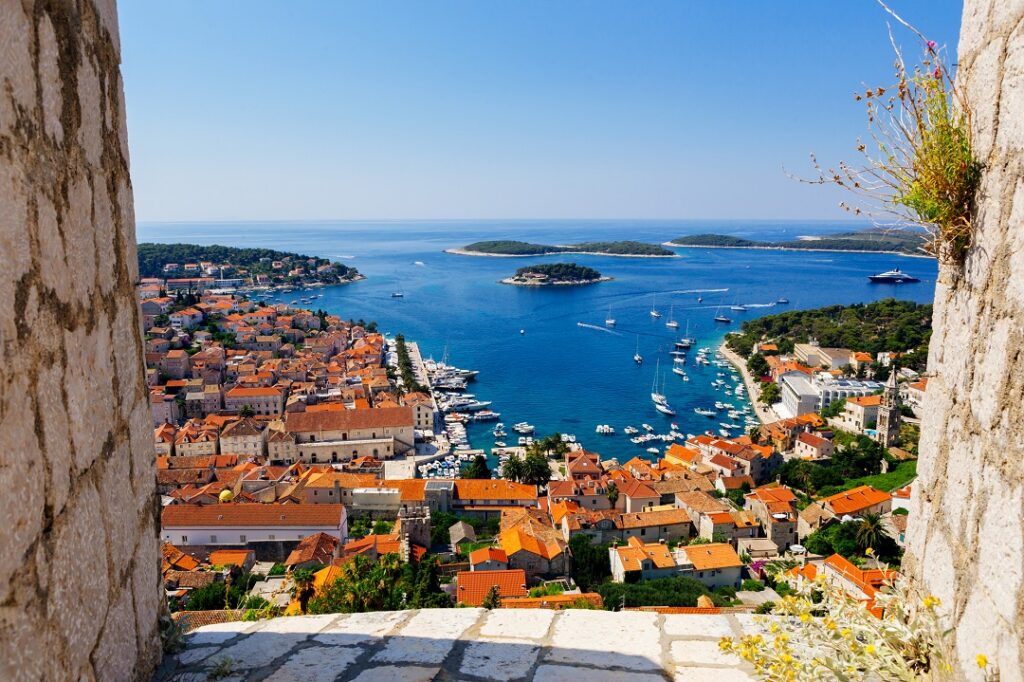 sailing in croatia, hvar